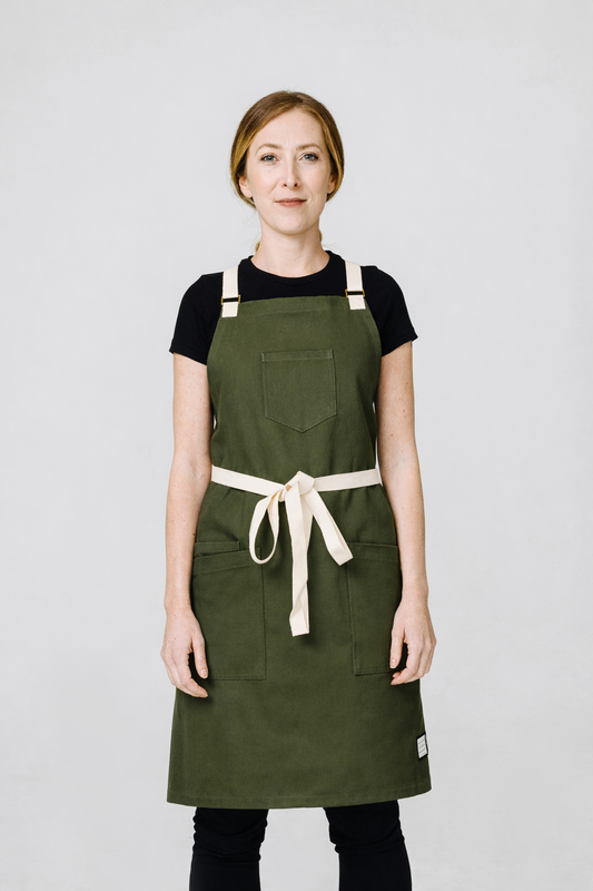 Oliver Gardener DWR Crossback Apron