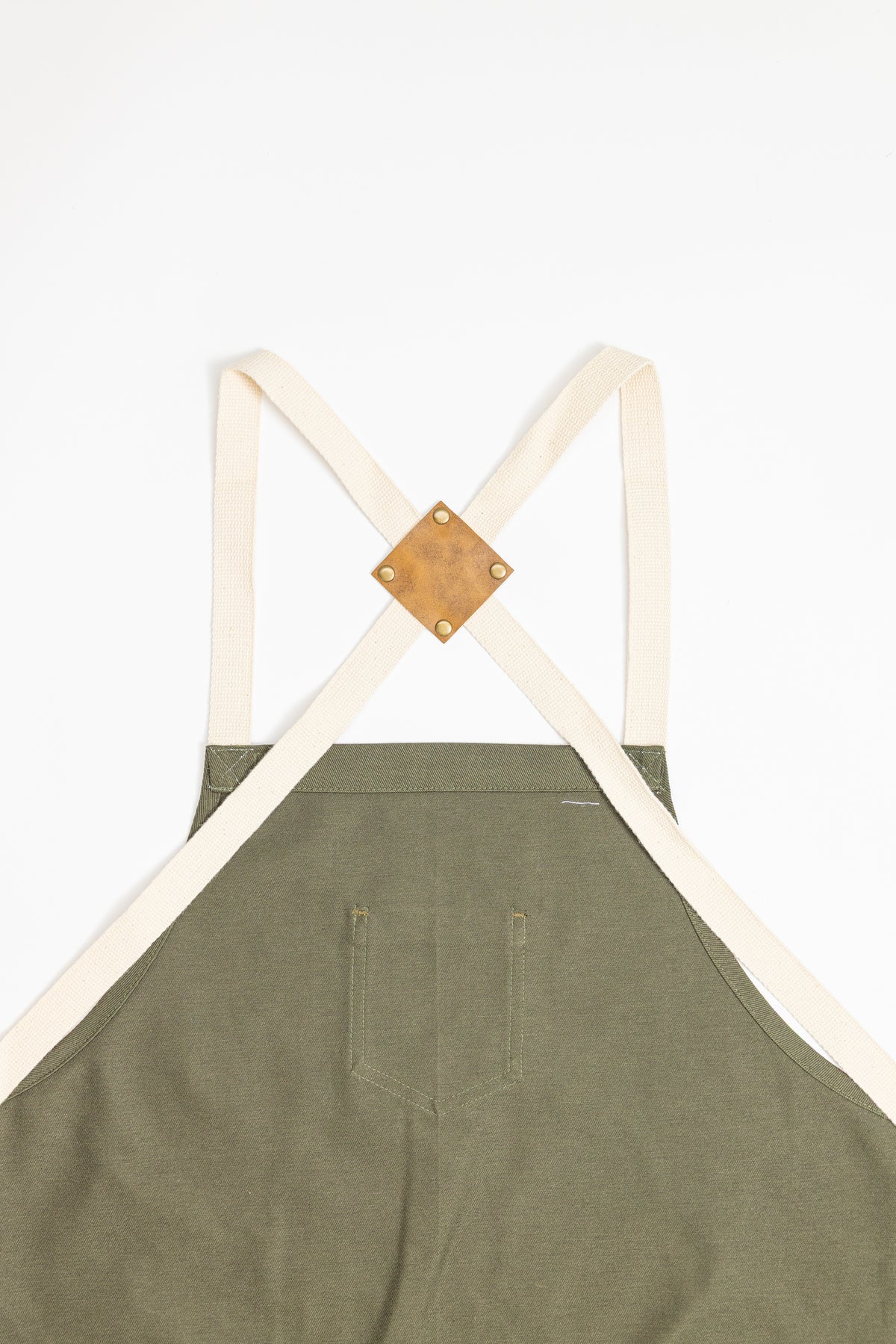 Oliver Gardener DWR Crossback Apron