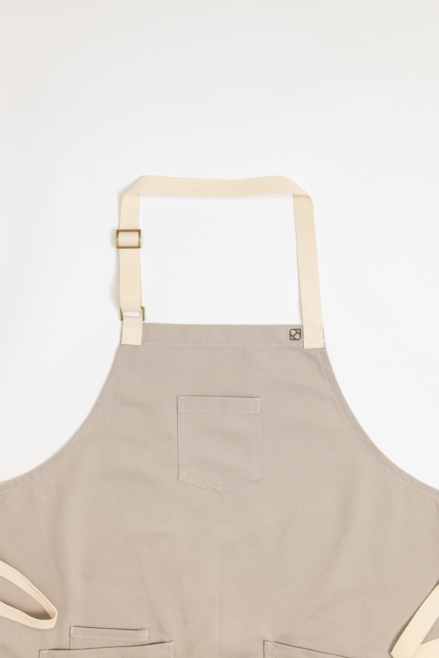 HG80 DWR Bib Apron