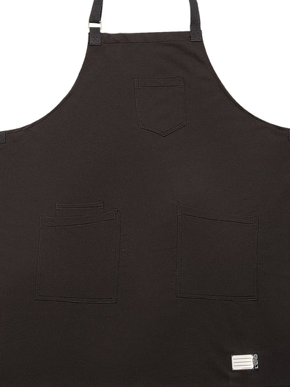 Frontal view of Noir CrewTech Apron.